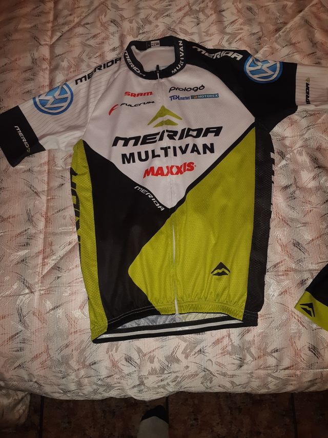 Equipación  Mérida