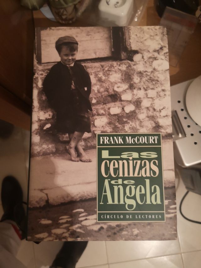 Libro Cenizas de Angela