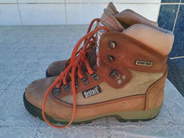 Botas de montaña Bestard