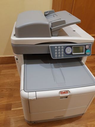 Impresora laser multifunción de segunda mano en Santander en WALLAPOP