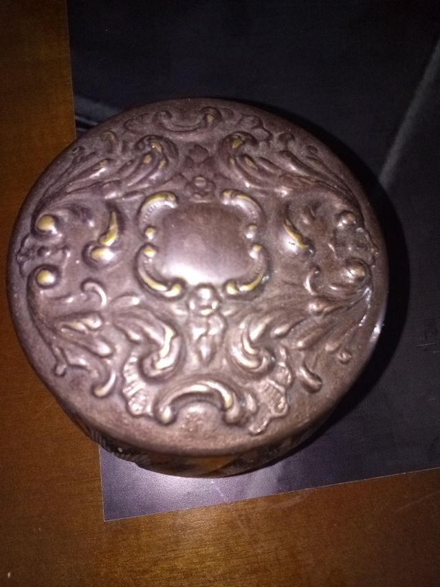 LOTE DE 2 BOMBONERAS ANTIGUAS