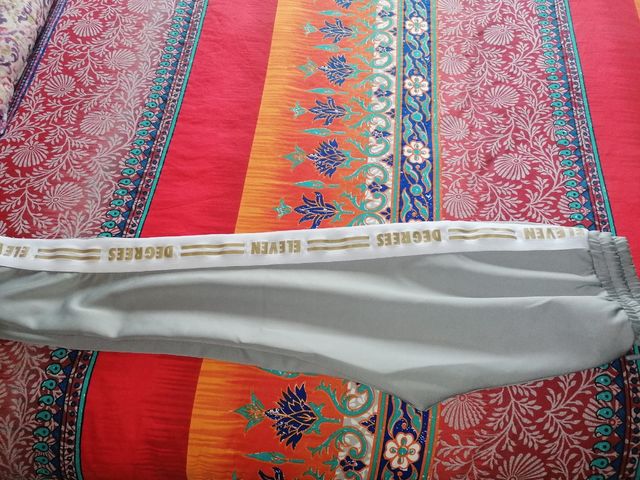 pantalones 11 degree