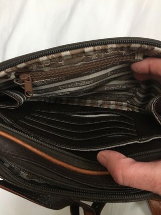 Bolso bandolera Salvador Bachiller de segunda mano por 12 EUR en Madrid en  WALLAPOP