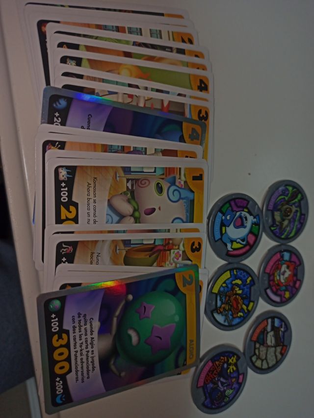 Relógio Yokay com moedas