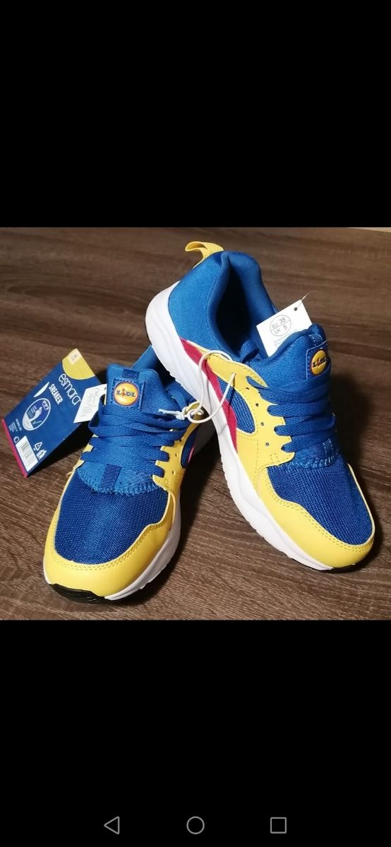 Zapatillas Lidl edicción limitada Esmara Sneaker.
