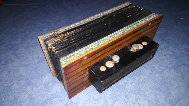 ACORDEON CENTENARIO Vintage Antiguo Clasico
