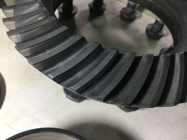 PIÑON Y CORONA DE BMW RELACION:2'56 (188)