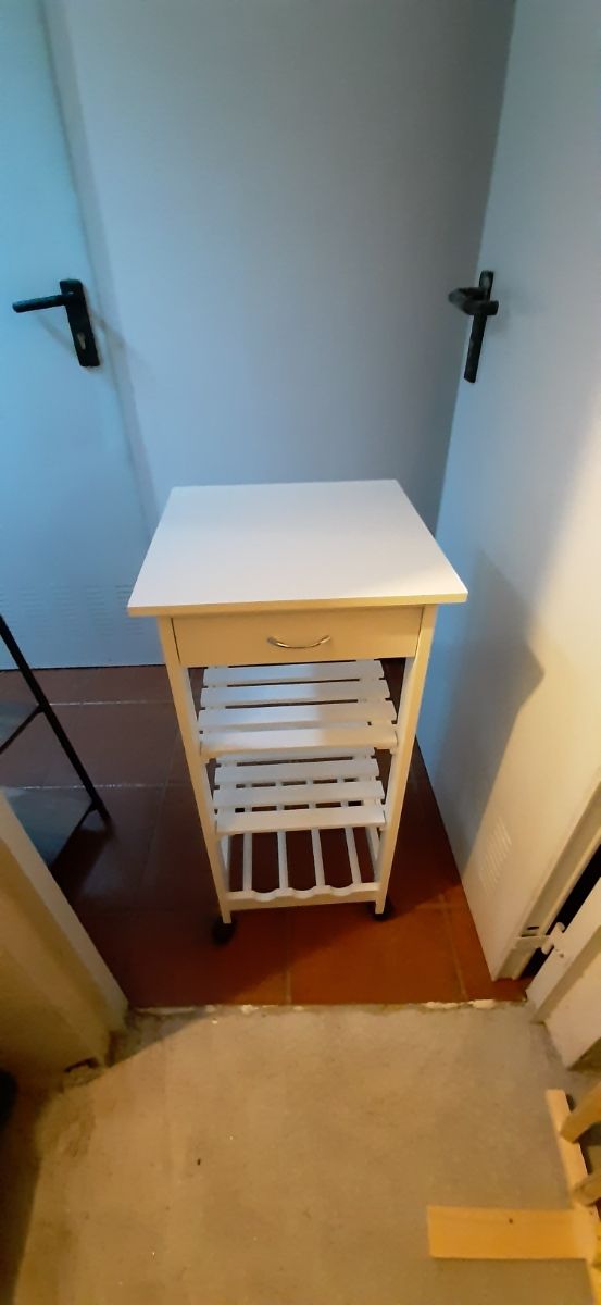 Carrito de cocina de segunda mano por 15 € en Perbes en WALLAPOP