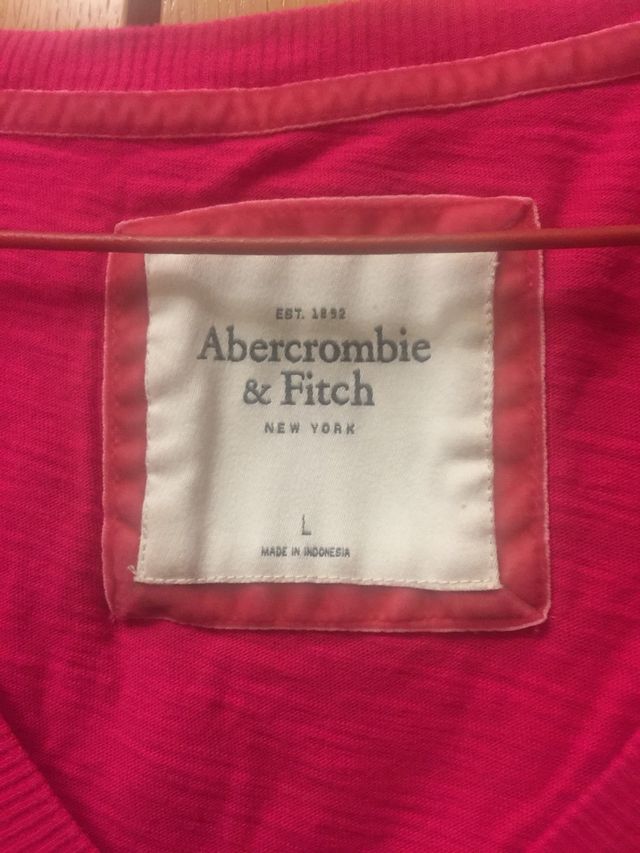 Camiseta fucsia Abercrombie&Fitch t L Como Nueva