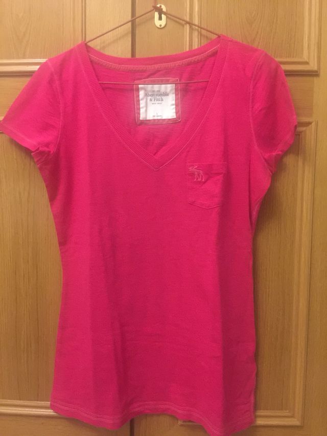 Camiseta fucsia Abercrombie&Fitch t L Como Nueva