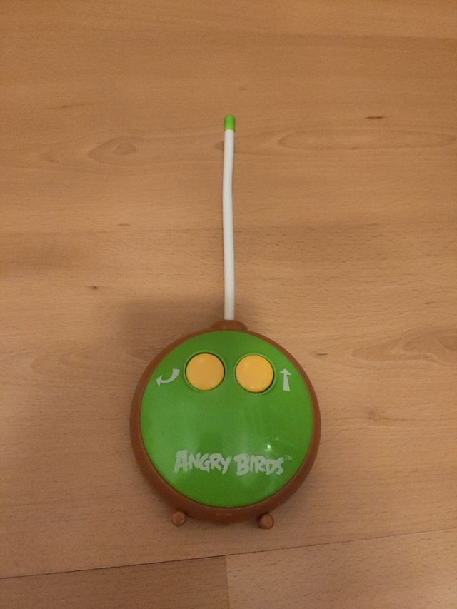 Coche teledirigido Angry Birds perfecto estado