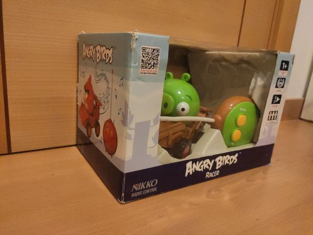 Coche teledirigido Angry Birds perfecto estado