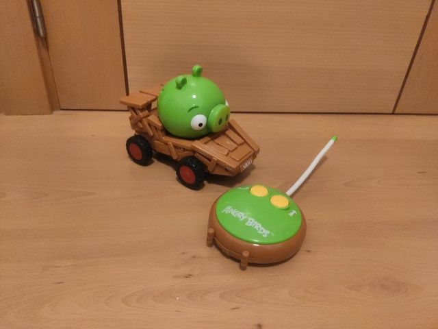 Coche teledirigido Angry Birds perfecto estado