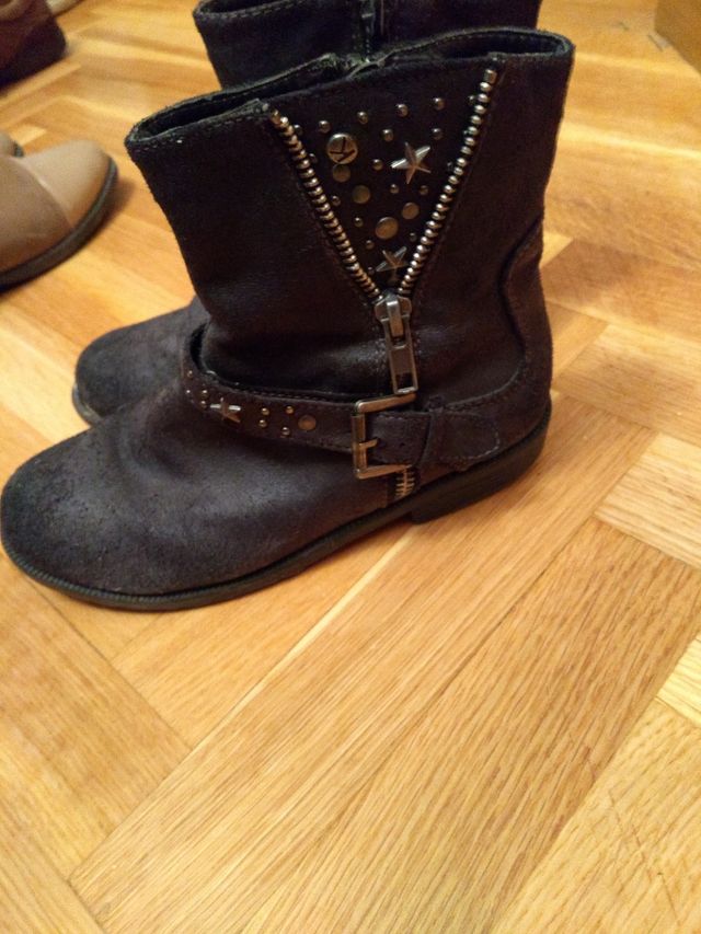 2 paia di stivali bimba 32-33