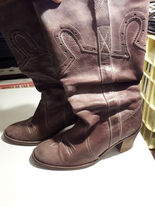 BOTA CAMPERA ANTE FUCSIA – vgclosetshop