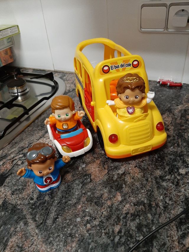 coche y autobus  interacti amigos tuc tuc de vtech