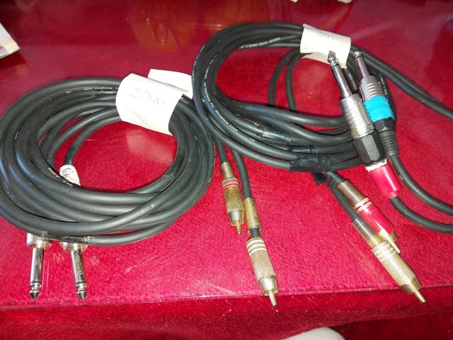 Cables 2 RCA macho a 2 jack