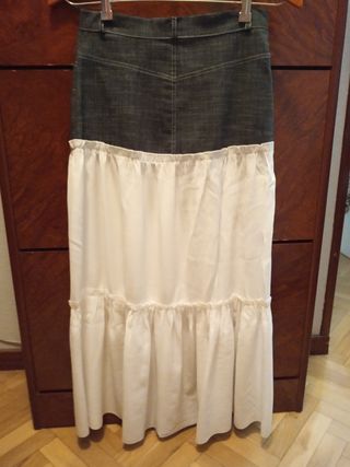 Falda larga. Combinada vaquero tela de segunda mano por 20 Falda larga. Combinada vaquero tela de segunda mano por 20