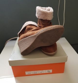 Botines cuña Marypaz. de segunda mano por 5 EUR en Ayamonte en WALLAPOP