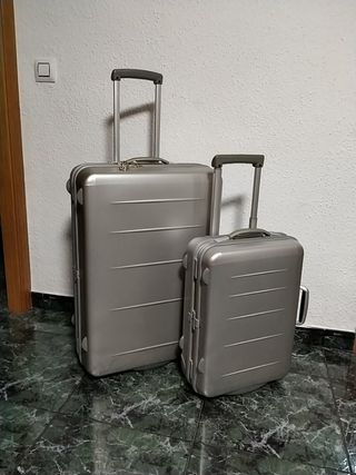 SAMSONITE MALETAS de aluminio de segunda mano por 200 EUR en Badalona en  WALLAPOP