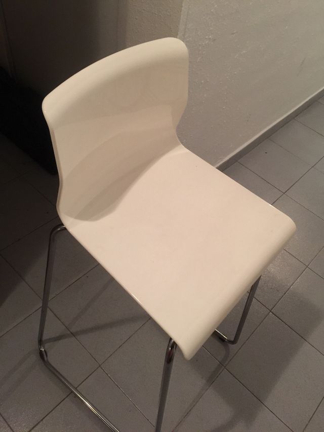 Silla alta para barra de cocina de segunda mano por 20 € en Valladolid