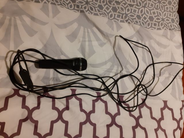 Micrófono con conexión USB