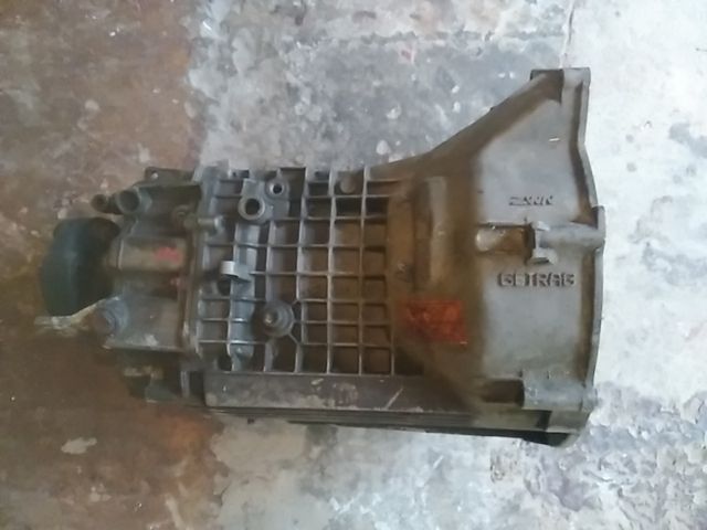 Caja de cambios BMW E34