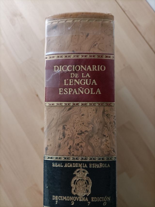 Diccionario RAE del 70.