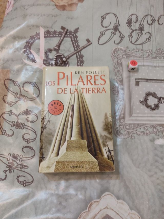 libro los pilares de la tierra