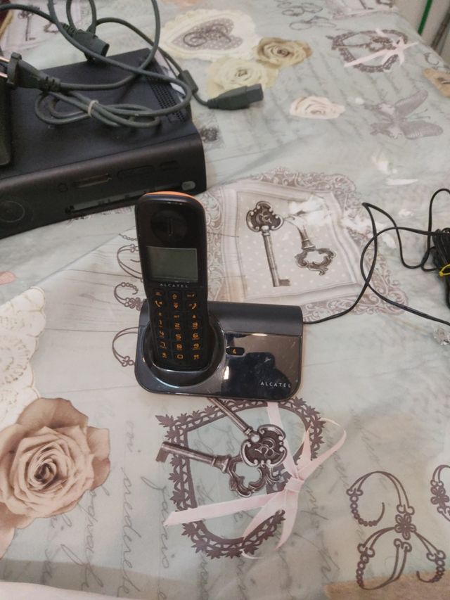 teléfono fijo inhalámbrico