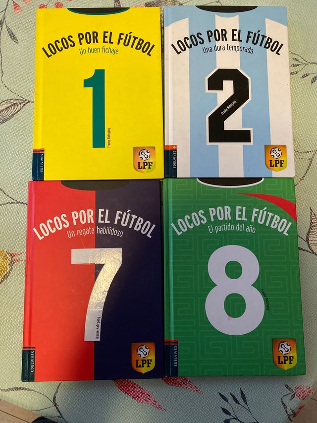 4 libros Colección "Locos por el fútbol"