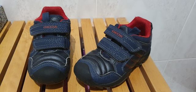 Zapatos piel deportivos Geox niño talla 26