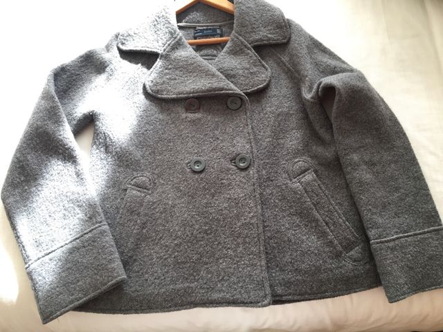 Chaquetón gris Zara