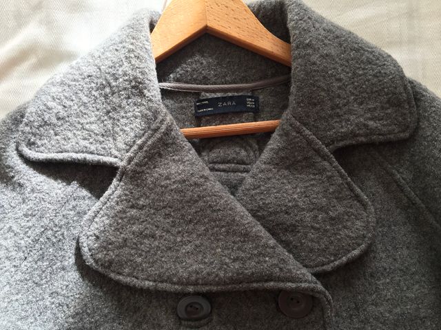 Chaquetón gris Zara