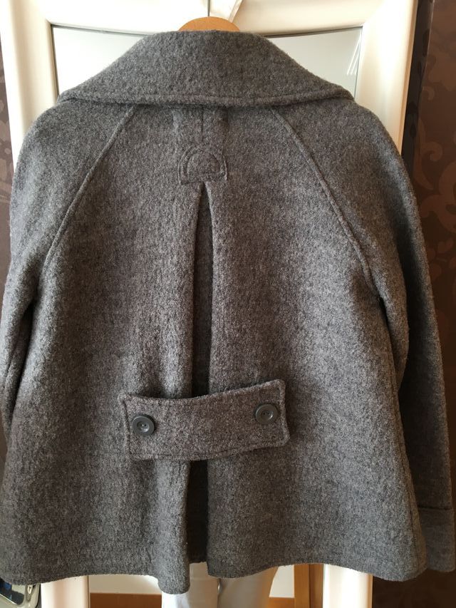 Chaquetón gris Zara