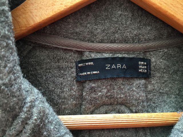 Chaquetón gris Zara