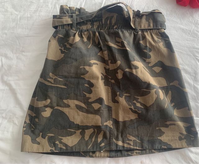 Conjunto falda y camiseta