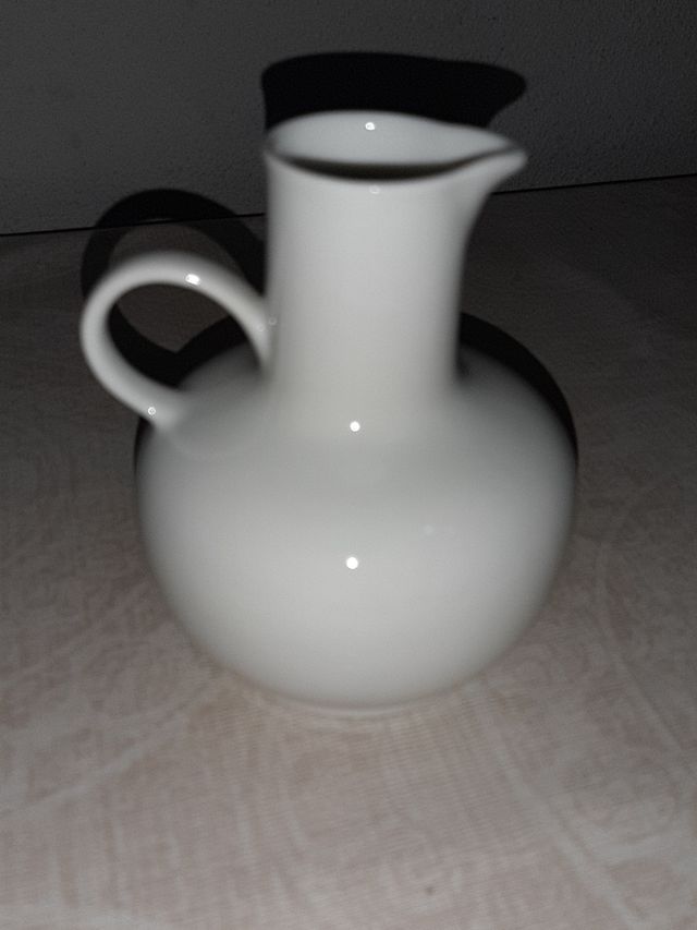 Juego de café de cerámica.