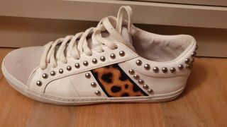 Zapatillas Zara animal print de segunda mano por 14 EUR en Samano en  WALLAPOP
