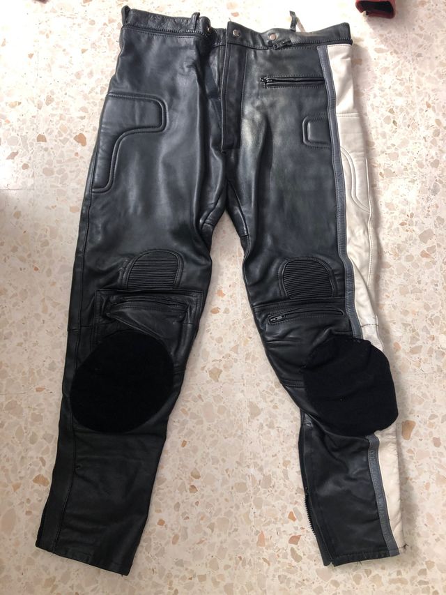 Mono de cuero 2 piezas