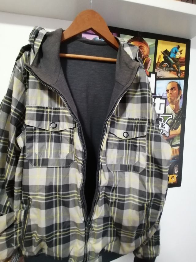 cazadora / chubasquero