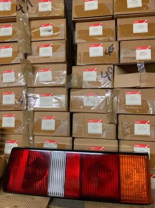 LPB606 Faro trasero izquierdo Ford Escort MK IV