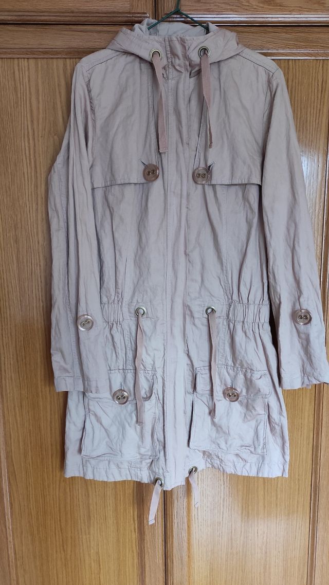 Gabardina/vestido beige