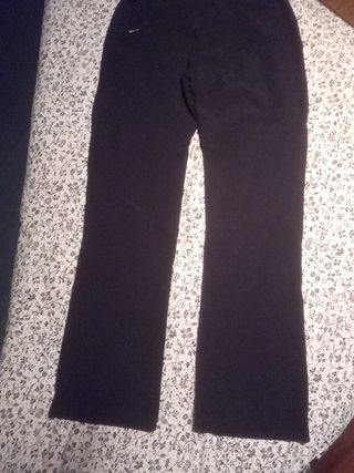 Pantalón ShellStretch Ternua T-XL de segunda mano por 60 EUR en Eskoriatza  en WALLAPOP