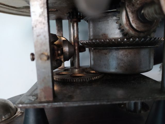 Gramola gramófono antiguo de pizarra