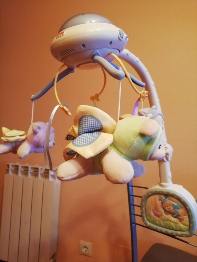 Carrusel móvil para cunas. 