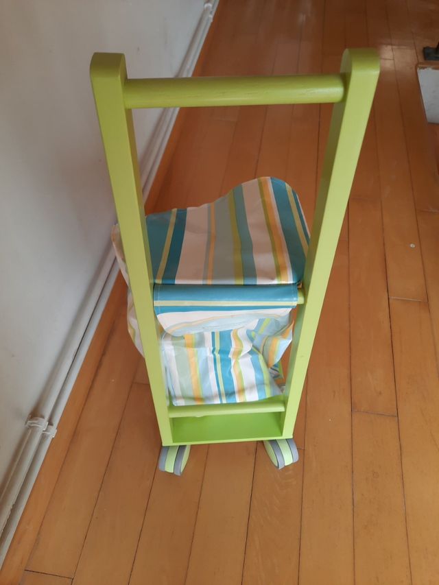 Carrito de compra de madera