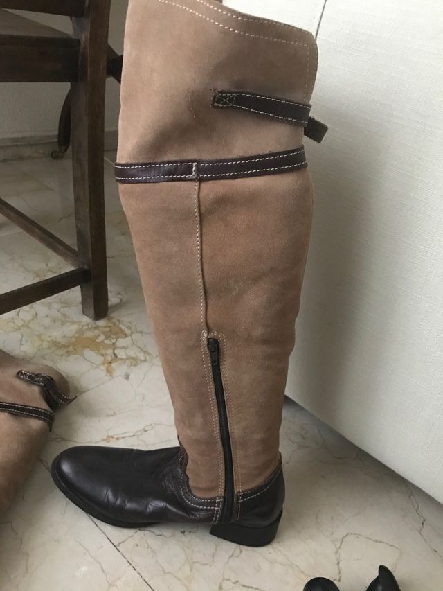 Botas de caña alta en ante y piel