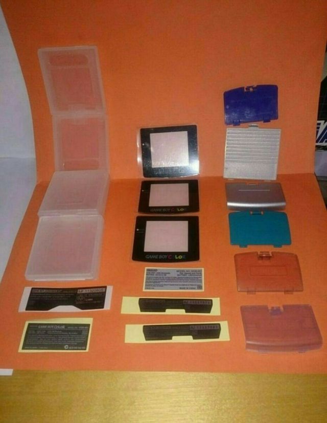 Schermo, copertine, scatole, adesivi... GB Nintendo