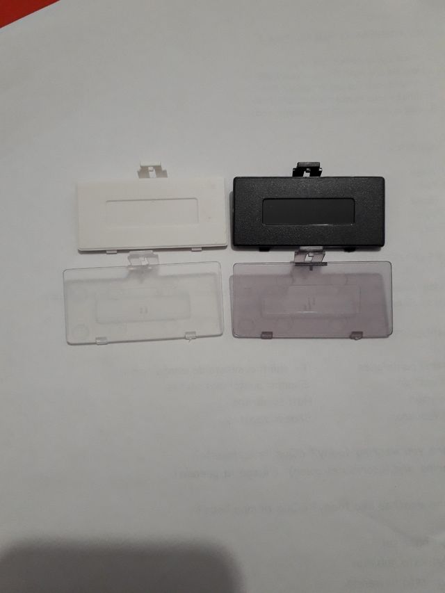 Schermo, copertine, scatole, adesivi... GB Nintendo